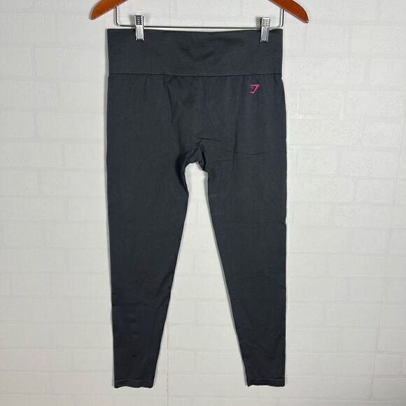 Gymshark Women’s Charcoal Mid Rise Leggings Size Medium - Picture 1 of 8